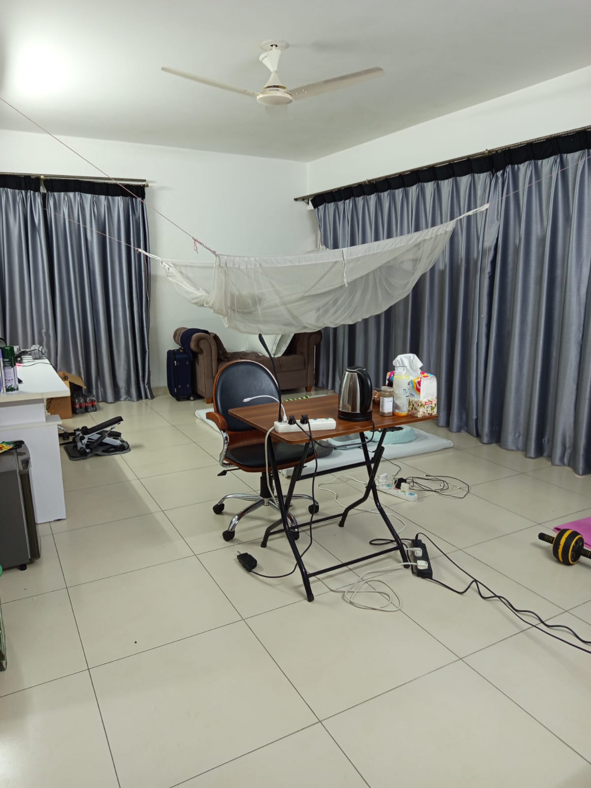 4000 sft Flat for Rent