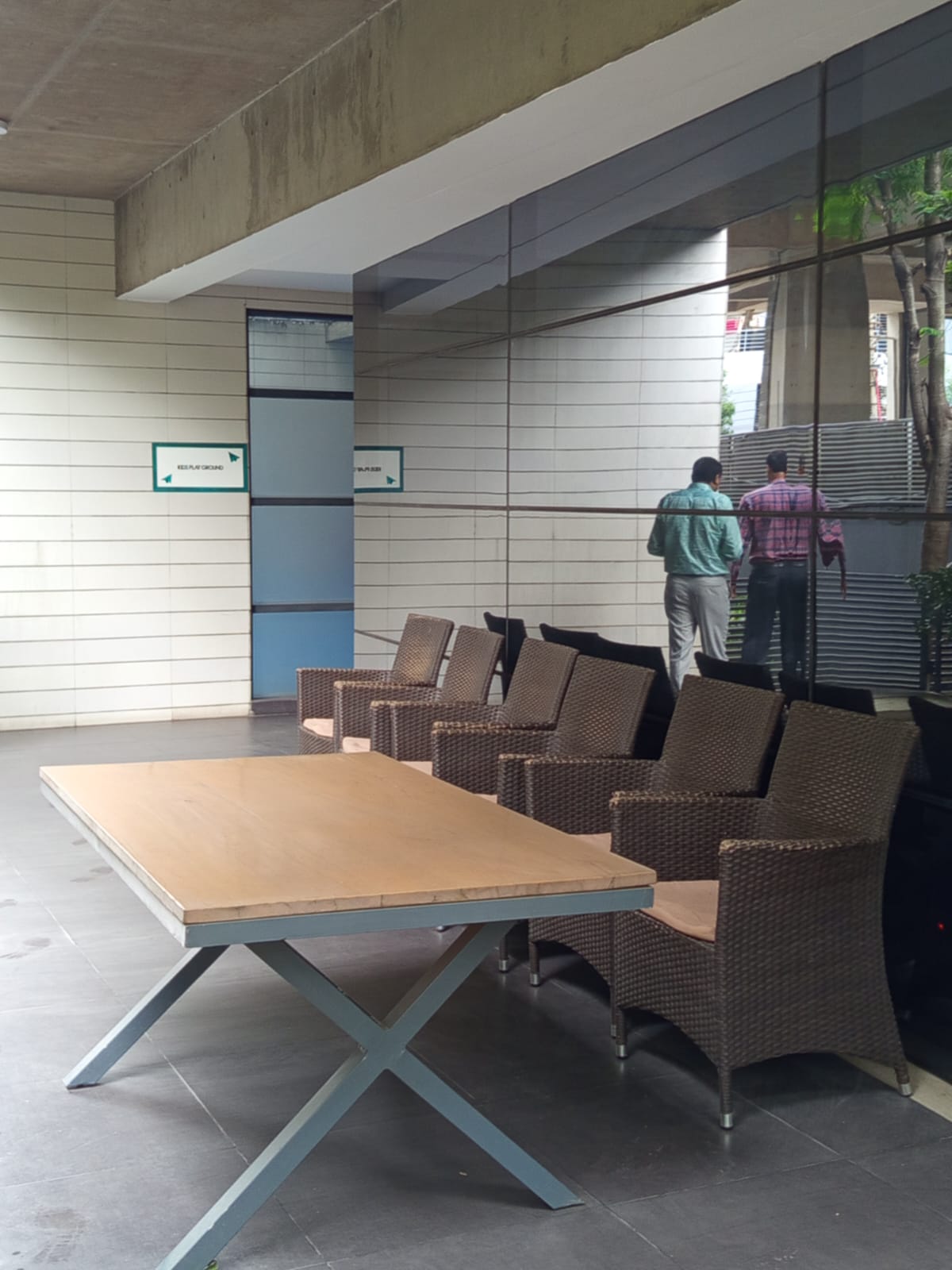 4000 sft Flat for Rent